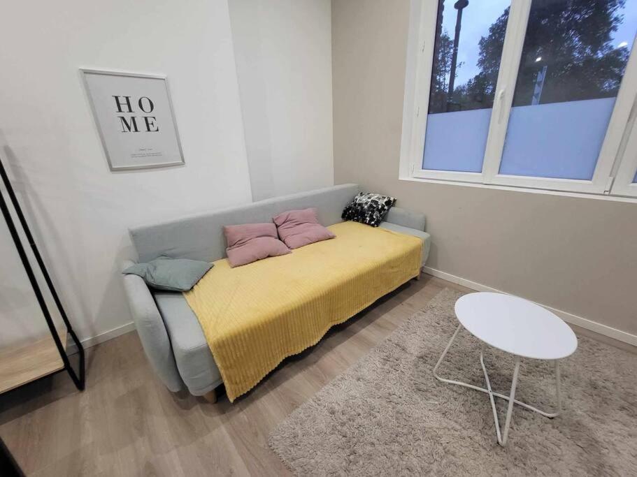 Appartement Canada 1 Valenciennes Dış mekan fotoğraf