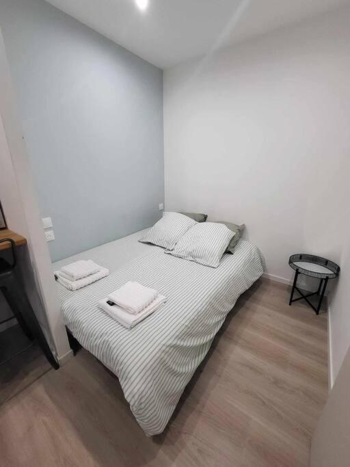 Appartement Canada 1 Valenciennes Dış mekan fotoğraf